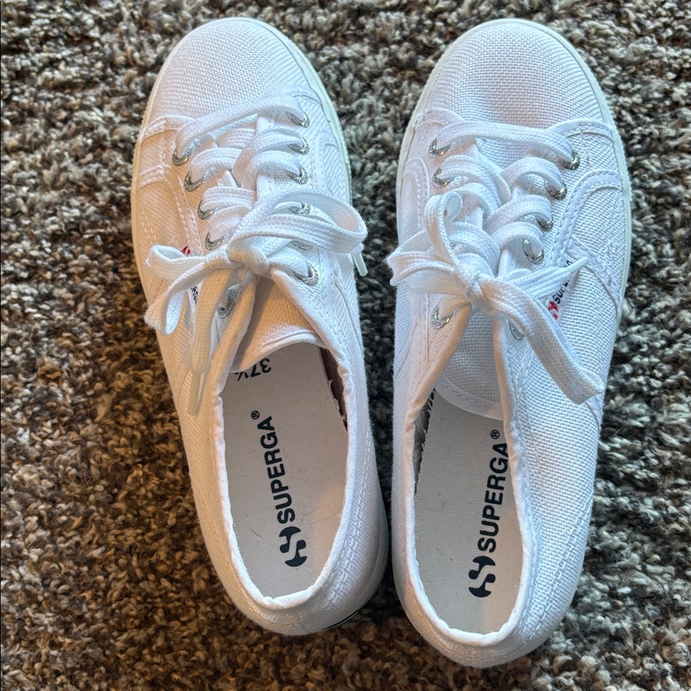 Superega white platform size 37.5 fits like a 7.5us shoes - Picture 2 of 6